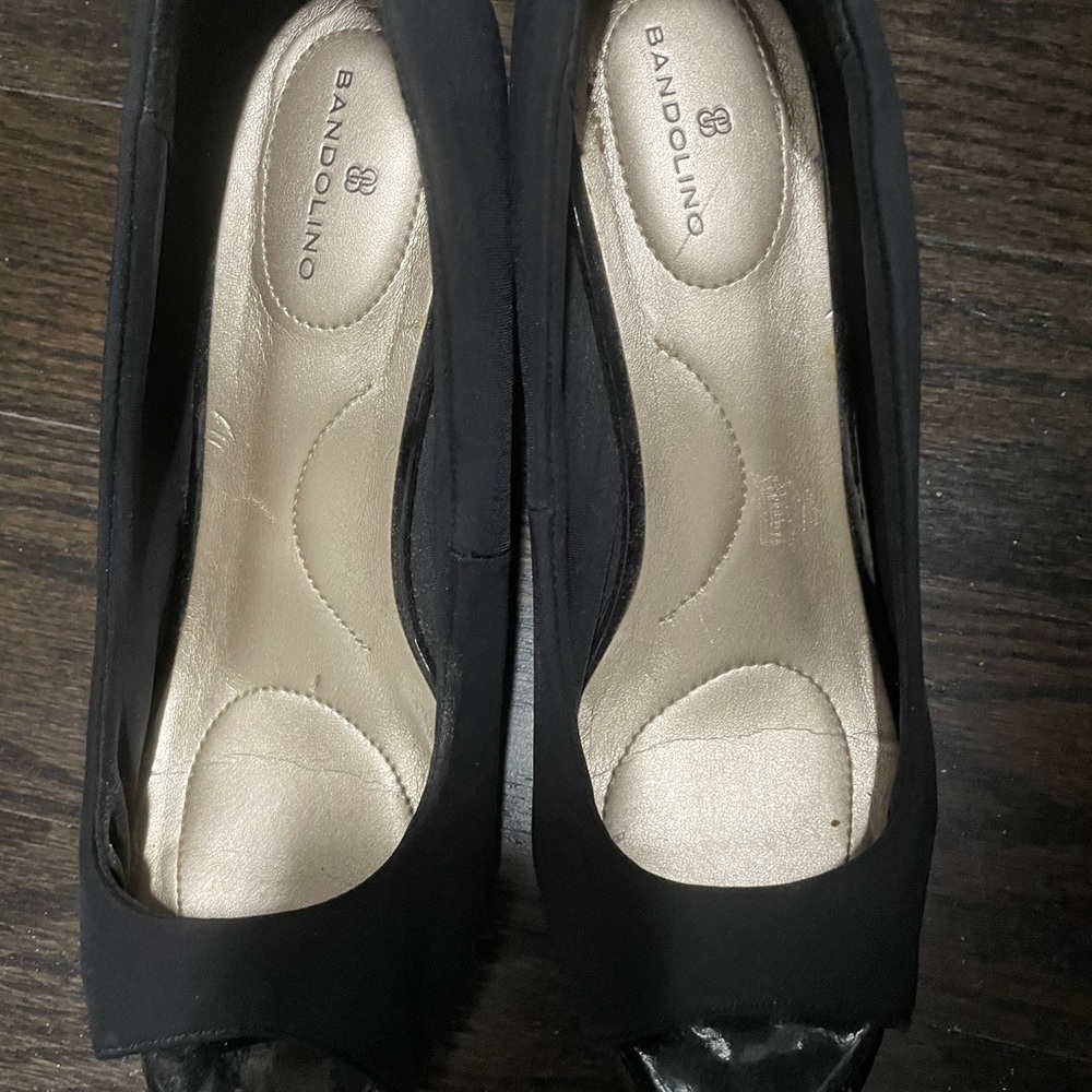 Bandolino Dark Blue Peep Toe Heels